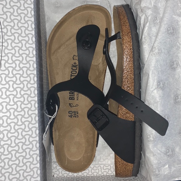 Birkenstock Women’s Gizeh Sandal - Picture 7 of 12